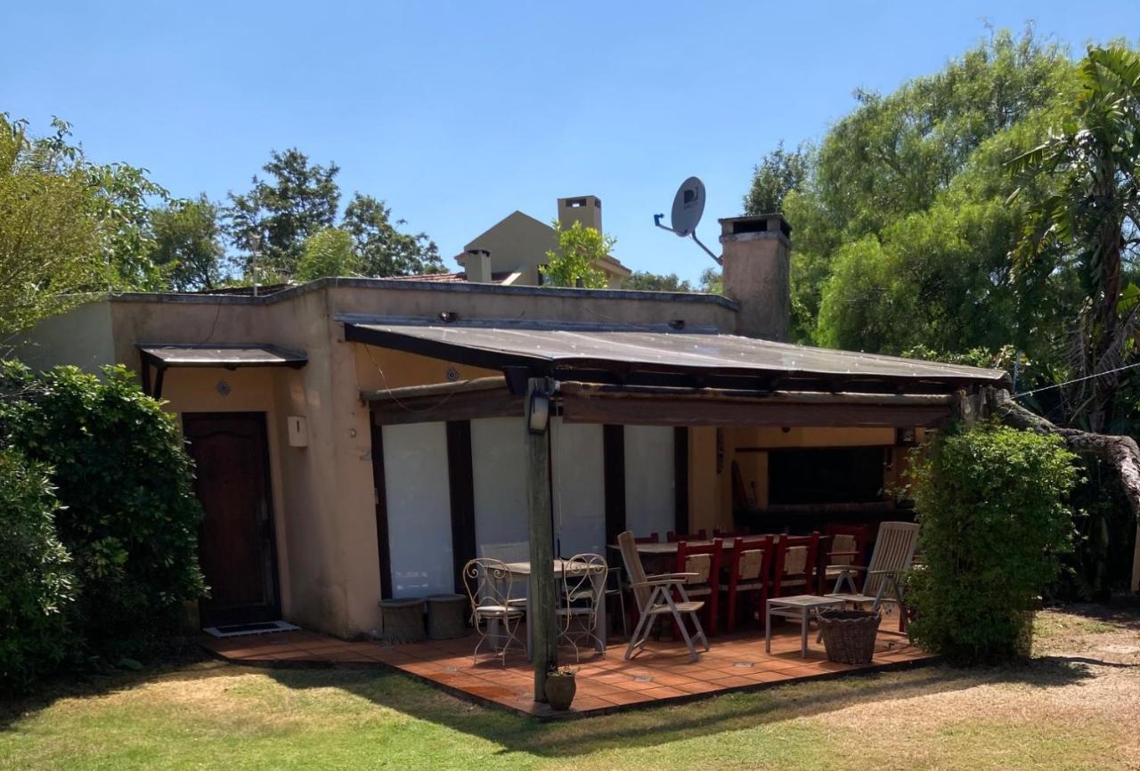 Bungalow In Our Garden Montevideo Exterior photo